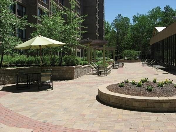 2 bed, 1 bath apartment for rent at 1731 Beacon St Unit 111, Washington Square — photo 3 of 24