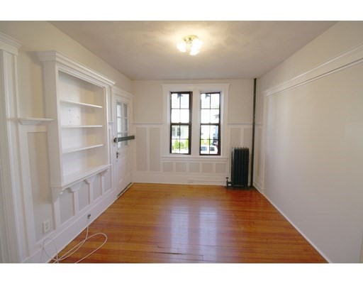2 bed, 1 bath apartment for rent at 120 Glenville Ave Unit 2, Allston — photo 3 of 19