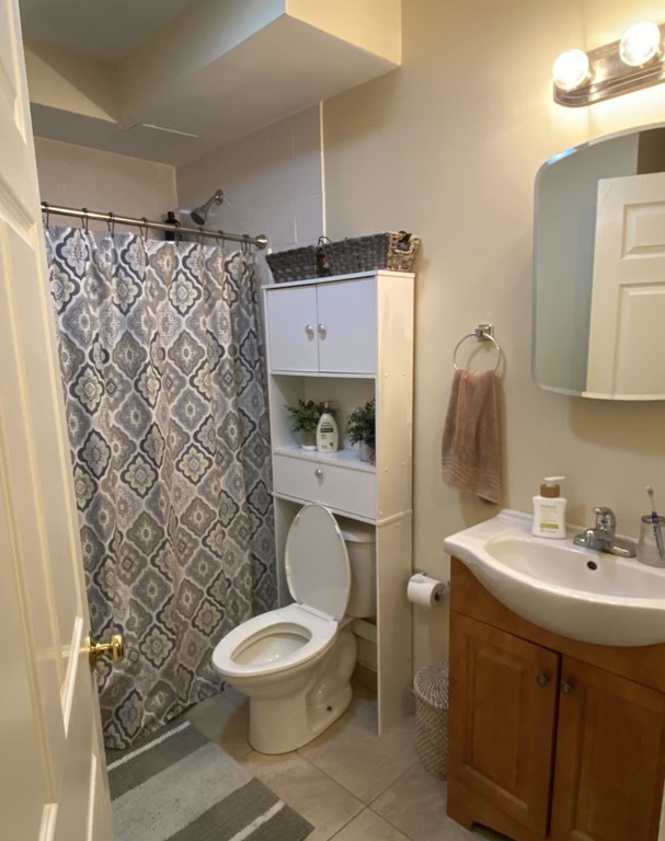 3 bed, 2 bath apartment for rent at 47 Chelsea St Unit 1, East Boston — photo 3 of 10