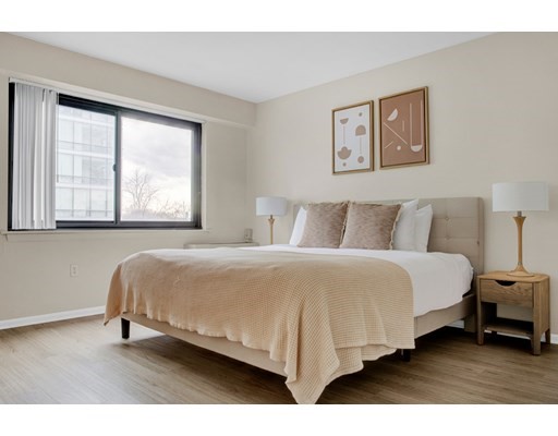 1 bed, 1 bath apartment for rent at 10 Emerson Pl Unit 4B, West End — photo 38 of 38