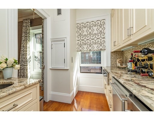5 bed, 3.5 bath apartment for rent at 340 Marlborough St Unit 0, Back Bay — photo 36 of 40