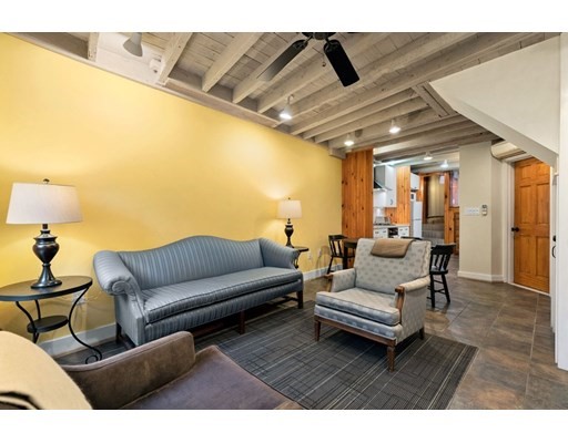 2 bed, 2 bath apartment for rent at 6 North Hudson St Unit 1, North End — photo 31 of 33