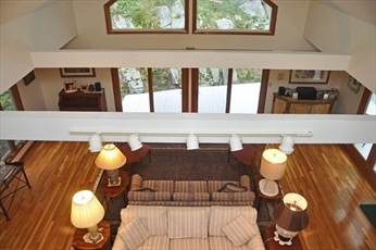 3 bed, 2.5 bath apartment for rent at 4 Crestview Ln Unit 0, Milton — photo 14 of 19