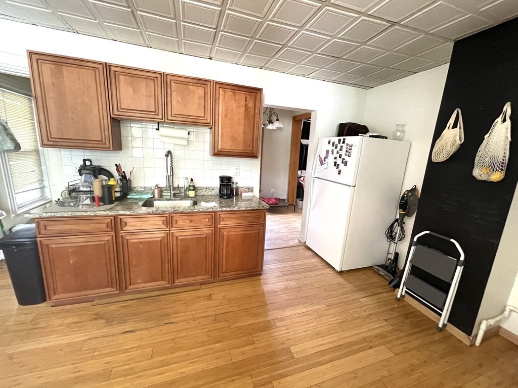 2 bed, 1 bath apartment for rent at 574 Hyde Park Ave Unit 2, Roslindale — photo 7 of 10