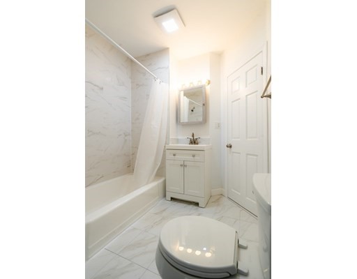 3 bed, 1 bath apartment for rent at 39 Union St Unit 1, Brighton — photo 4 of 8