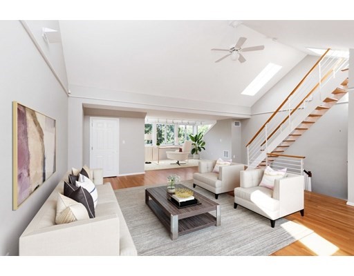 3 bed, 2.5 bath apartment for rent at 25 Union Park Unit 0, South End — photo 4 of 21
