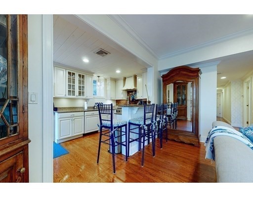 2 bed, 2 bath apartment for rent at 23 Pinckney St Unit 1, Beacon Hill — photo 27 of 27