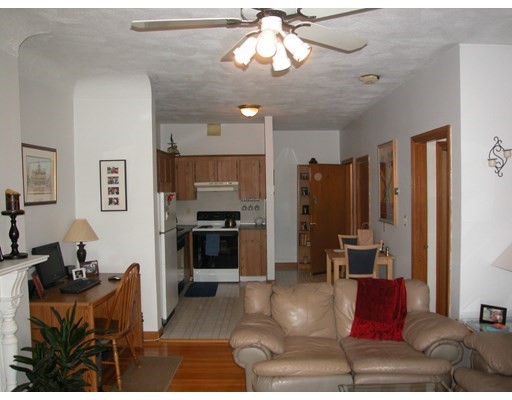 1 bed, 1 bath apartment for rent at 129 Saint Botolph St Unit 5, Back Bay