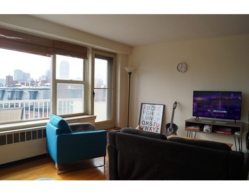 Studio bed, 1 bath apartment for rent at 145 Pinckney St Unit 715, Beacon Hill — photo 4 of 4