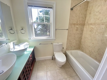 4 bed, 2.5 bath apartment for rent at 307 Russett Rd Unit 1, Chestnut Hill — photo 12 of 16