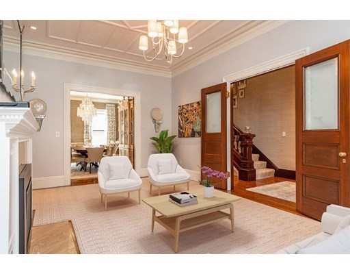 5 bed, 3.5 bath apartment for rent at 340 Marlborough St Unit 0, Back Bay — photo 5 of 40