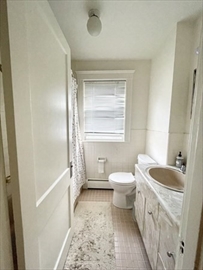 4 bed, 2.5 bath apartment for rent at 41 Wessex Rd Unit 0, Newton Centre — photo 7 of 9