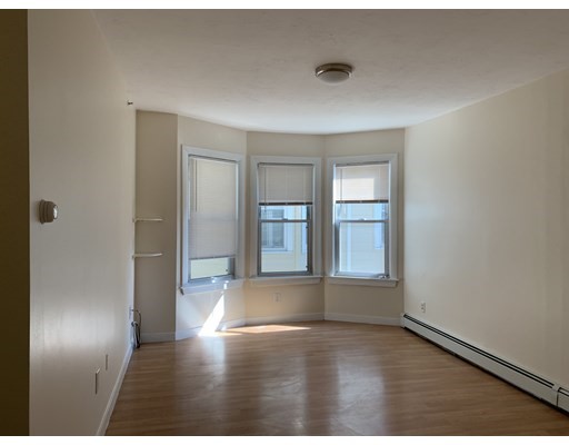 2 bed, 1 bath apartment for rent at 793 Main St Unit 4, Malden — photo 5 of 12