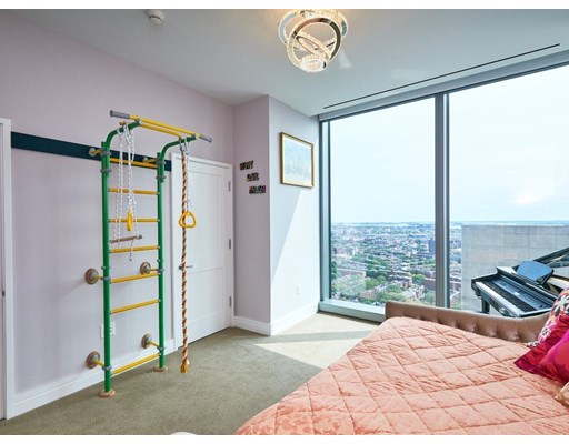 2 bed, 2.5 bath apartment for rent at 1 Dalton St Unit 1-3304, Back Bay — photo 5 of 20