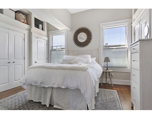 1 bed, 1 bath apartment for rent at 514 1/2 3rd St Unit 3, South Boston — photo 5 of 14