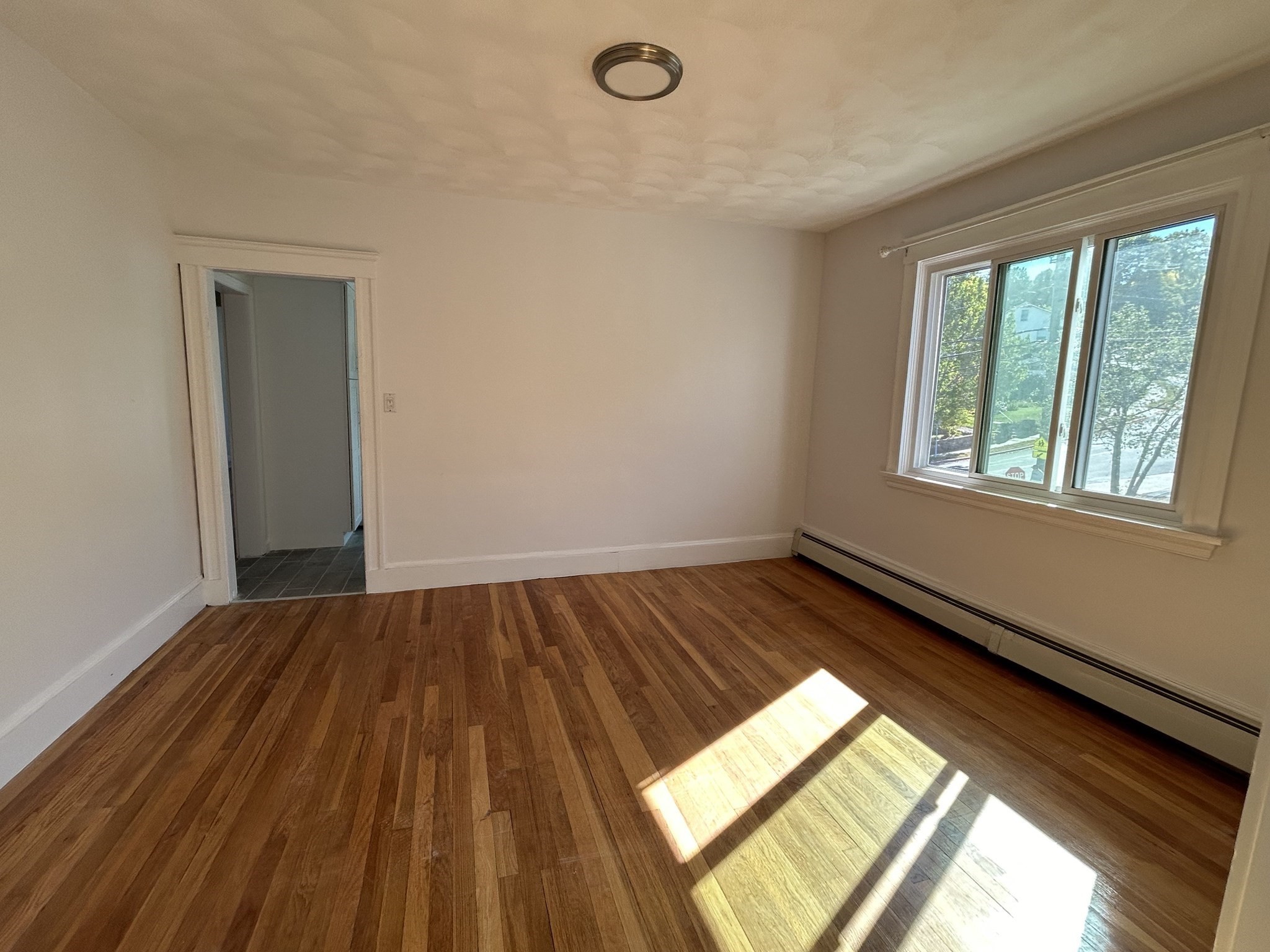 32-34 Fessenden Rd, Arlington Heights