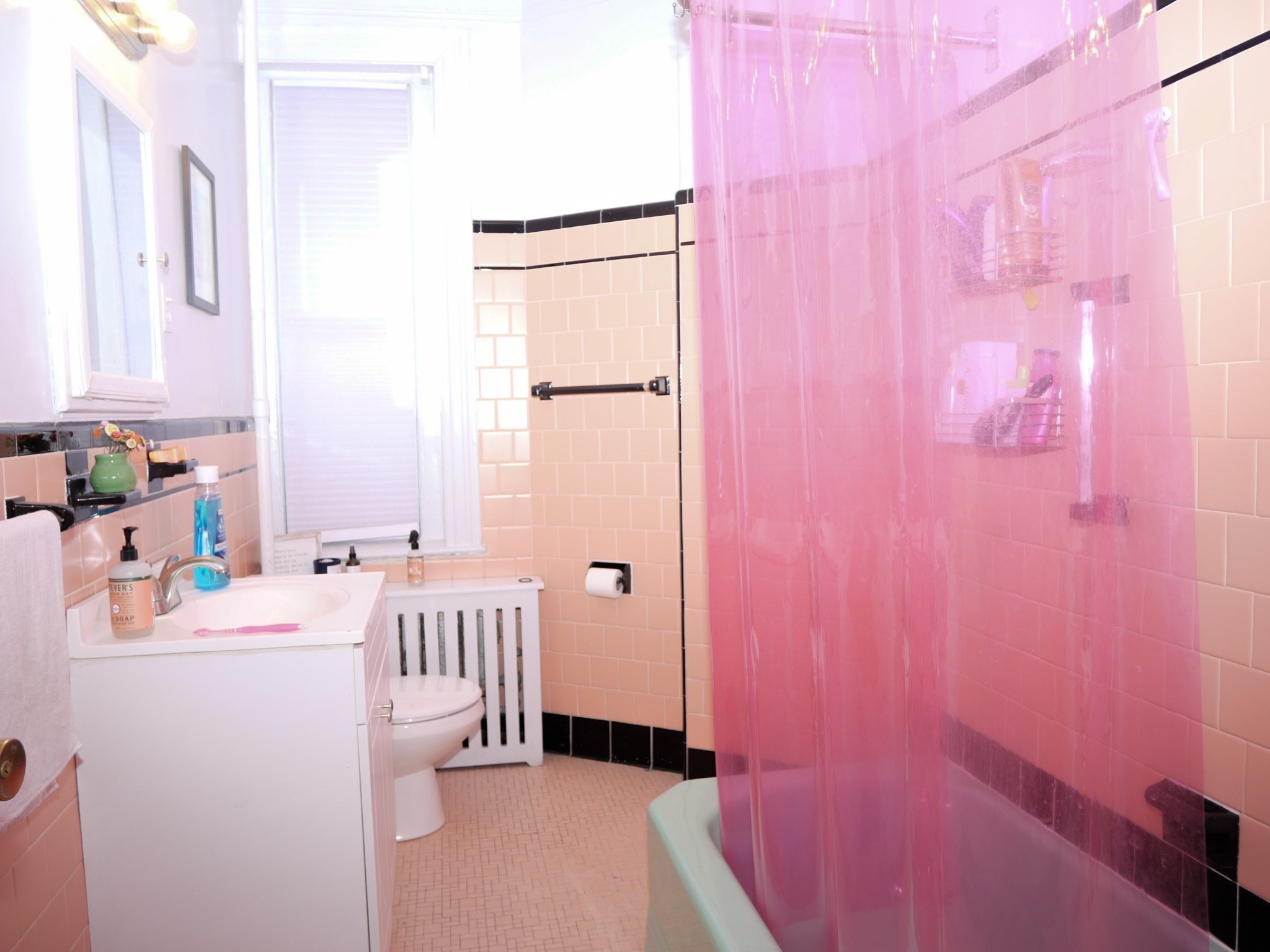 10 Beals St, North Brookline