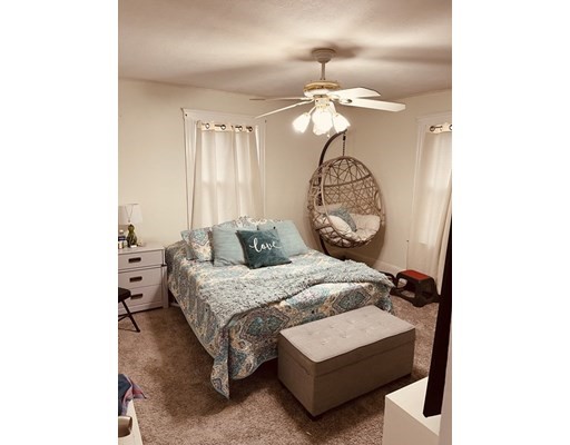4 bed, 2.5 bath apartment for rent at 1528 Eastern Ave Unit 1, Malden — photo 6 of 40