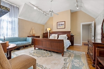 4 bed, 3 bath apartment for rent at 956 Blue Hill Ave Unit 0, Milton — photo 19 of 26