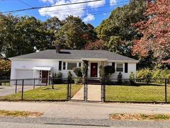 2 bed, 1.5 bath apartment for rent at 35 Leonard St Unit 0, Dedham — photo 1 of 21