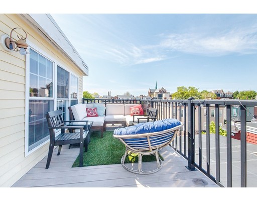 1 bed, 1 bath apartment for rent at 514 1/2 3rd St Unit 3, South Boston — photo 6 of 14
