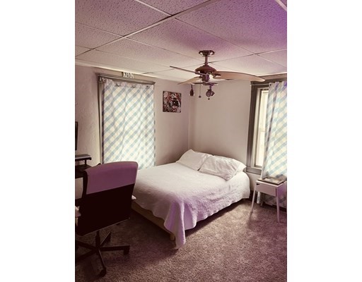 4 bed, 2.5 bath apartment for rent at 1528 Eastern Ave Unit 1, Malden — photo 7 of 40