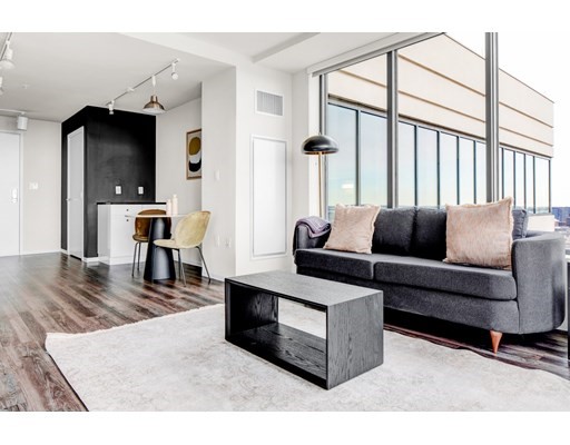 1 bed, 1 bath apartment for rent at 45 Stuart St Unit 2814, Seaport District — photo 22 of 28