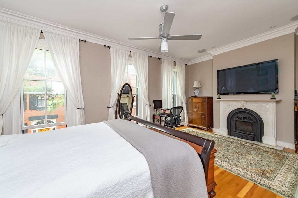 2 bed, 1.5 bath apartment for rent at 15 Mount Vernon St Unit 2, Charlestown — photo 8 of 14