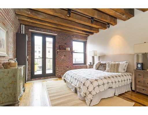 1 bed, 2 bath apartment for rent at 28 Atlantic Ave Unit 319, Waterfront — photo 7 of 11