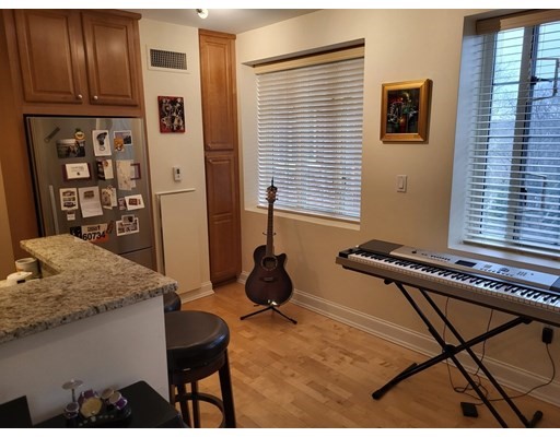 1 bed, 1 bath apartment for rent at 20 Chapel St Unit C807, Longwood — photo 2 of 4
