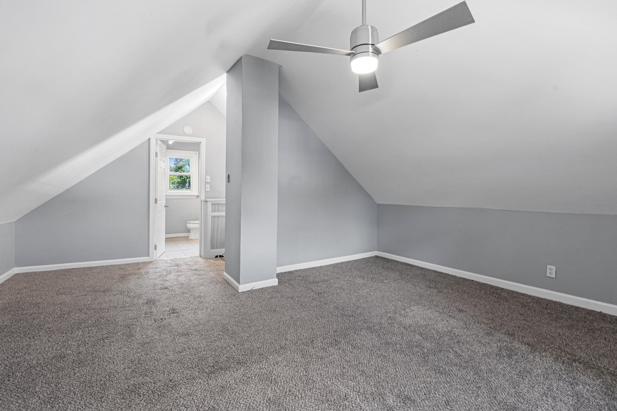 4 bed, 2 bath apartment for rent at 49 Prospect St Unit 2, Banks Square — photo 9 of 12
