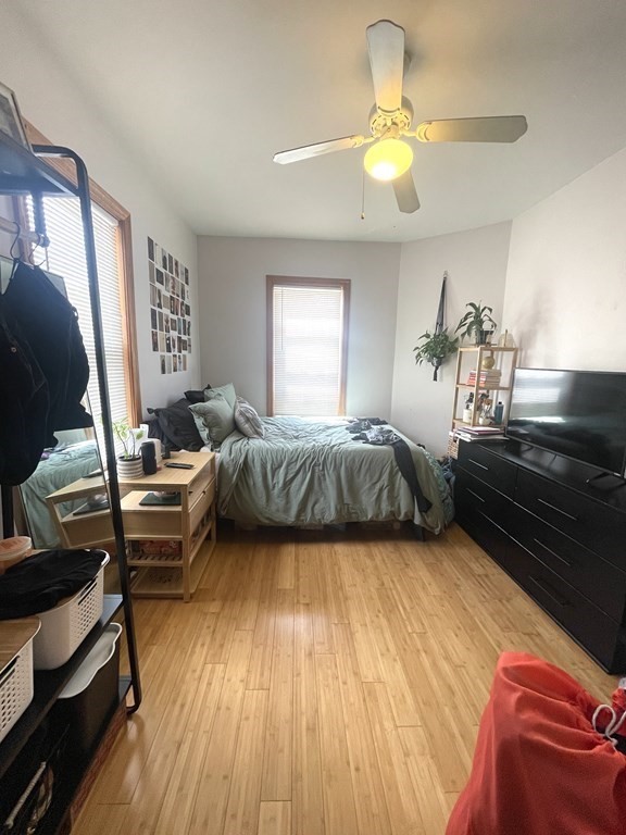 2 bed, 1 bath apartment for rent at 574 Hyde Park Ave Unit 2, Roslindale — photo 3 of 10