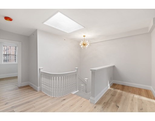 2 bed, 2 bath apartment for rent at 3 Mount Vernon Sq Unit 3, Beacon Hill — photo 33 of 38