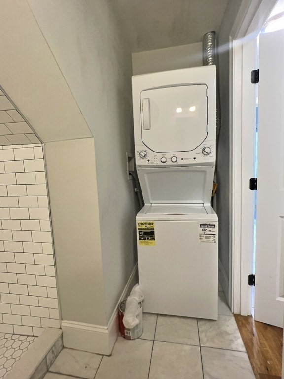 255 Paris St, East Boston