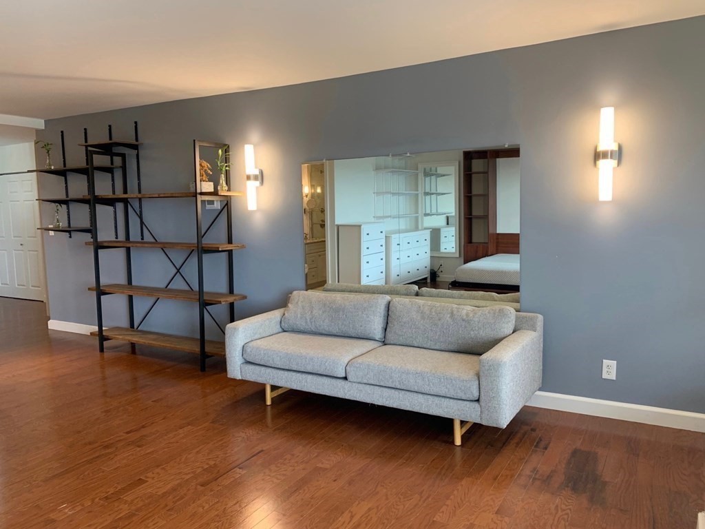 1 bed, 1 bath apartment for rent at 111 Perkins St Unit 249, Jamaica Plain — photo 8 of 31