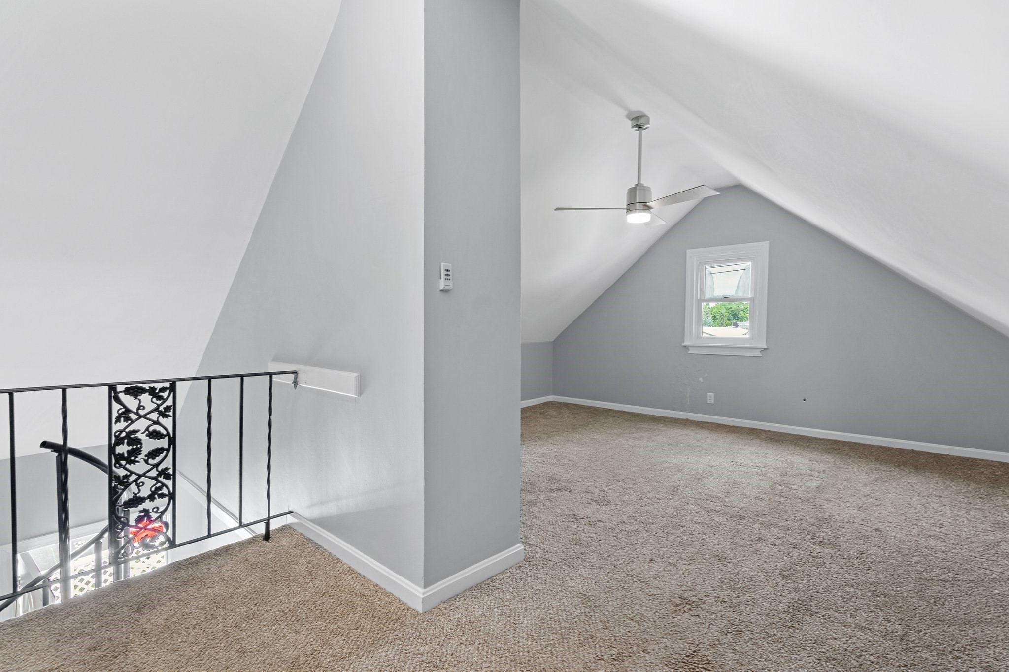 4 bed, 2 bath apartment for rent at 49 Prospect St Unit 2, Banks Square — photo 10 of 12