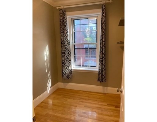 2 bed, 1 bath apartment for rent at 53 Garden St Unit 5, Beacon Hill — photo 22 of 30