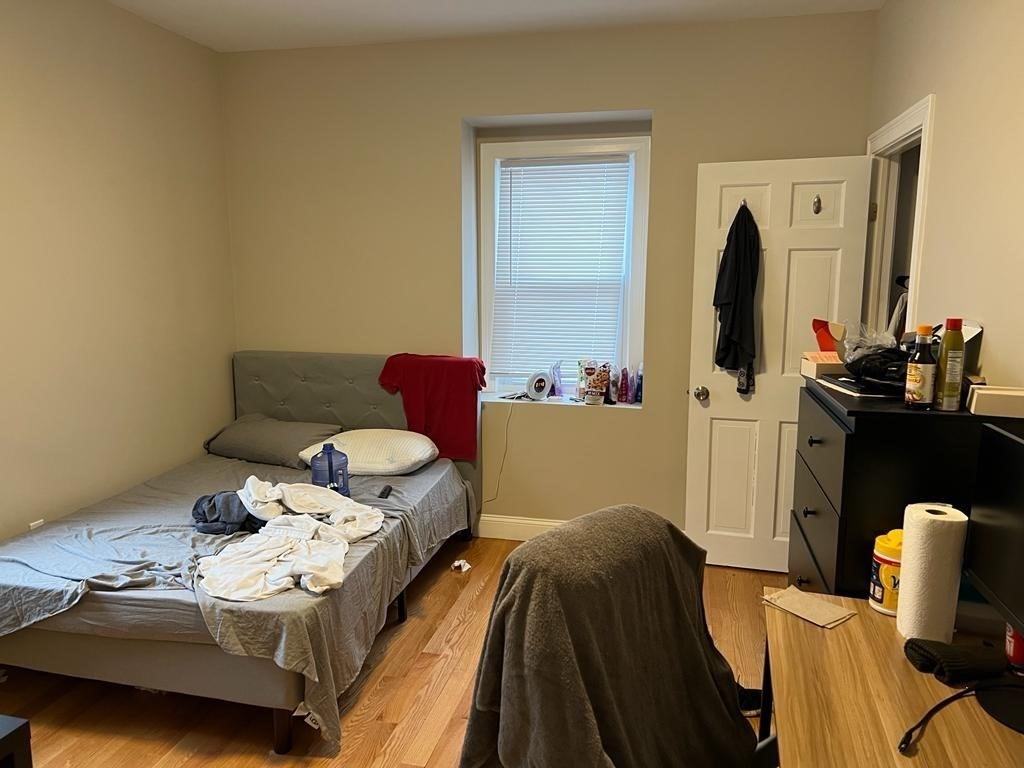 4 bed, 2 bath apartment for rent at 2 Boardman Pl Unit 4BD2BD, Kendall Square — photo 5 of 10