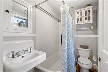 4 bed, 3 bath apartment for rent at 956 Blue Hill Ave Unit 0, Milton — photo 16 of 26
