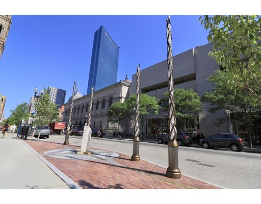 2 bed, 2 bath apartment for rent at 671 673 Boylston St Unit 2, Back Bay — photo 30 of 35