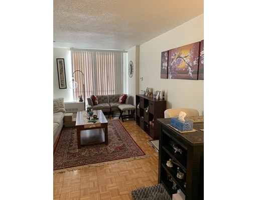 Studio bed, 1 bath apartment for rent at 44 Washington St Unit 811, Brookline Village — photo 2 of 2