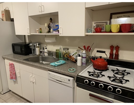 Studio bed, 1 bath apartment for rent at 44 Washington St Unit 811, Brookline Village