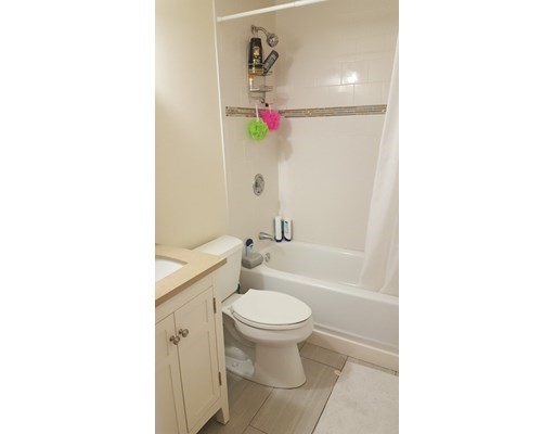 Studio bed, 1 bath apartment for rent at 44 Washington St Unit 808, Brookline Village