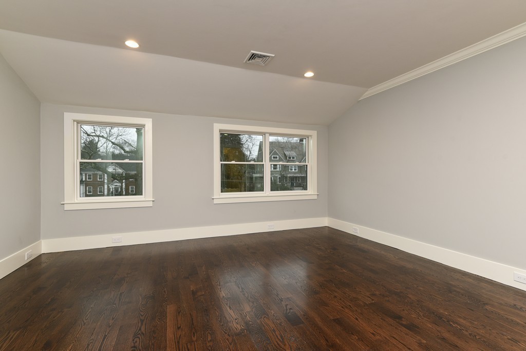 3 bed, 3.5 bath apartment for rent at 1521 Beacon St Unit 1, Waban — photo 15 of 16