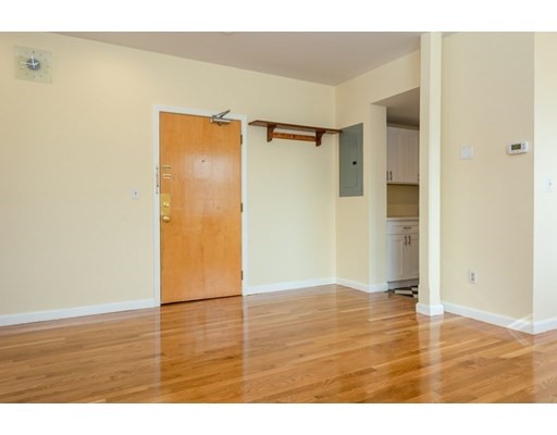2 bed, 1 bath apartment for rent at 21 Linden St Unit 312, Wollaston — photo 17 of 31