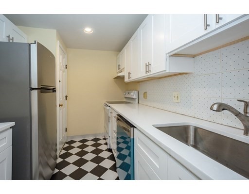 2 bed, 1 bath apartment for rent at 21 Linden St Unit 312, Wollaston — photo 12 of 31