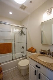 1 bed, 1 bath apartment for rent at 2 Hawthorne Blvd Unit 5, Salem — photo 13 of 13