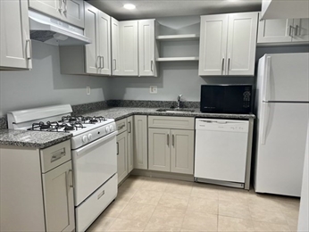1 bed, 1.5 bath apartment for rent at 709 Hammond St Unit 1, Chestnut Hill — photo 1 of 12