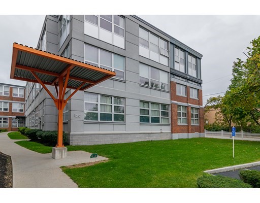2 bed, 2 bath apartment for rent at 120 Holmes St Unit 308, North Quincy — photo 3 of 15