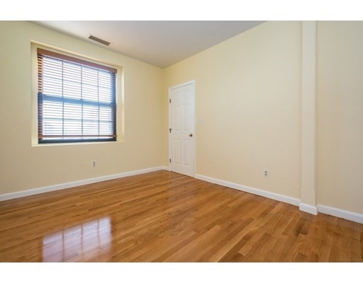 2 bed, 1 bath apartment for rent at 21 Linden St Unit 312, Wollaston — photo 26 of 31